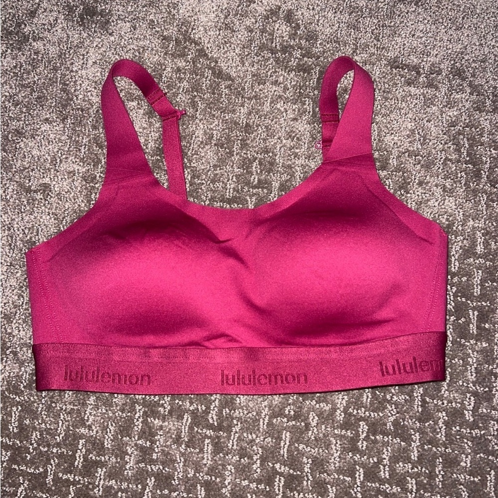 Lululemon padded sports bra
